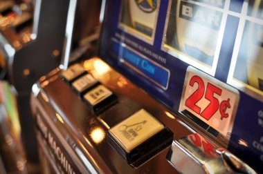 erek 12 mobile app interface showing football markets and live-dealer tables